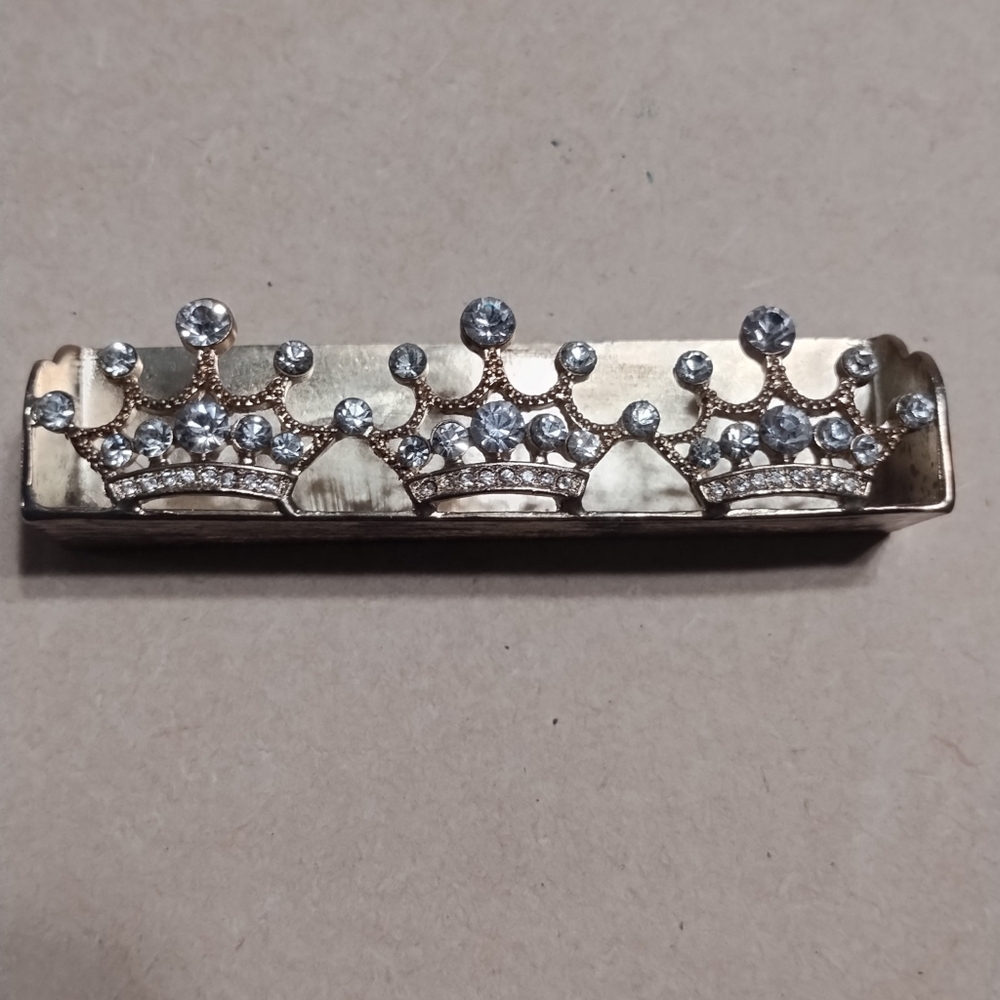 Business card holder with crown design made for office desk Faux gemstone crowns